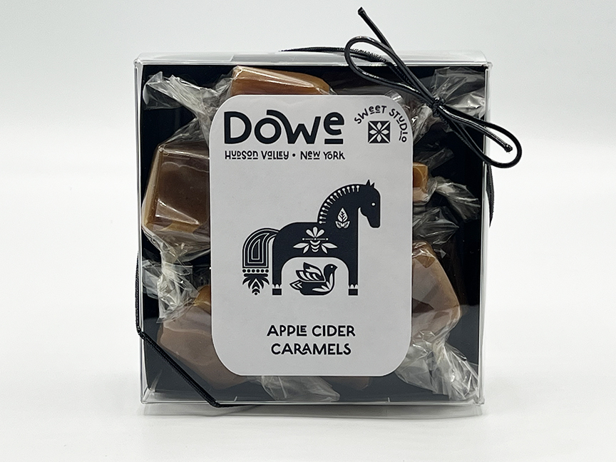 Dowe Sweet Studio uses BK99 to package caramels. 
